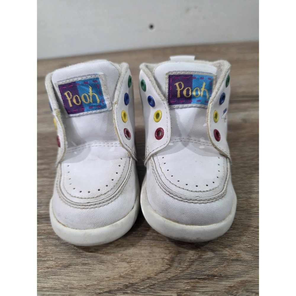 Disney Winnie the Pooh Vintage 90's Skid Resistant Toddler Shoes (4) No Laces - Picture 2 of 7